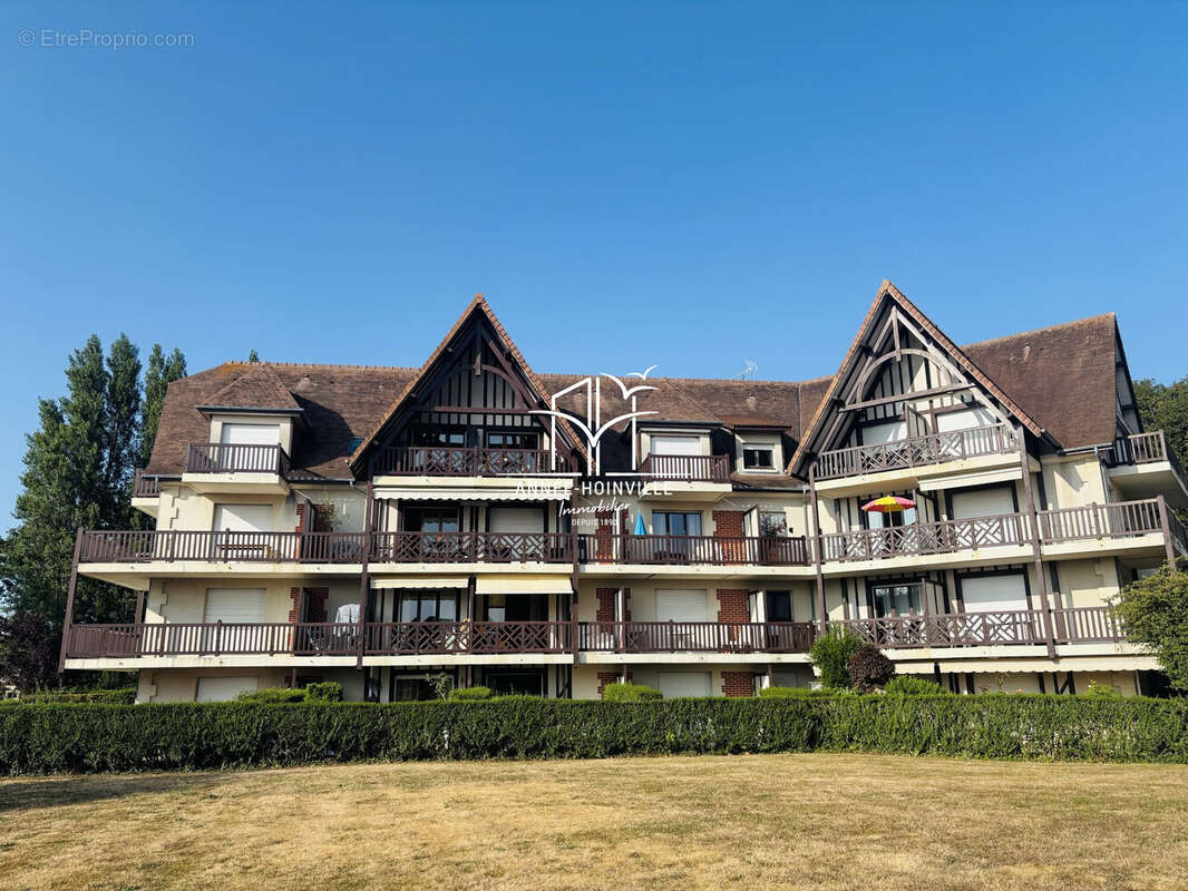 Appartement 40 m² à Trouville-Sur-Mer  - photo 2