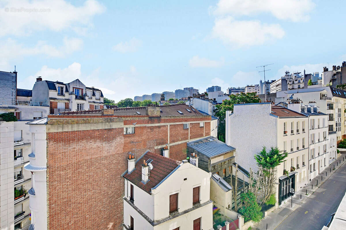 Appartement à PARIS-19E