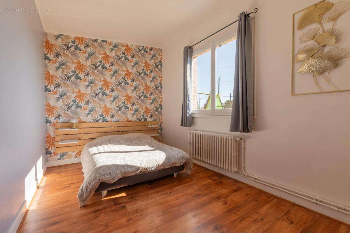 Maison à YVRE-L'EVEQUE