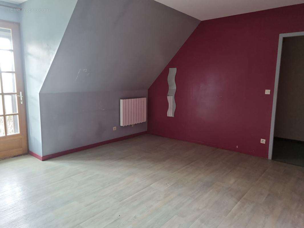Maison à BONNEE