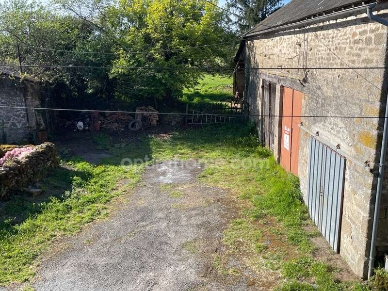 Maison à BERSAC-SUR-RIVALIER