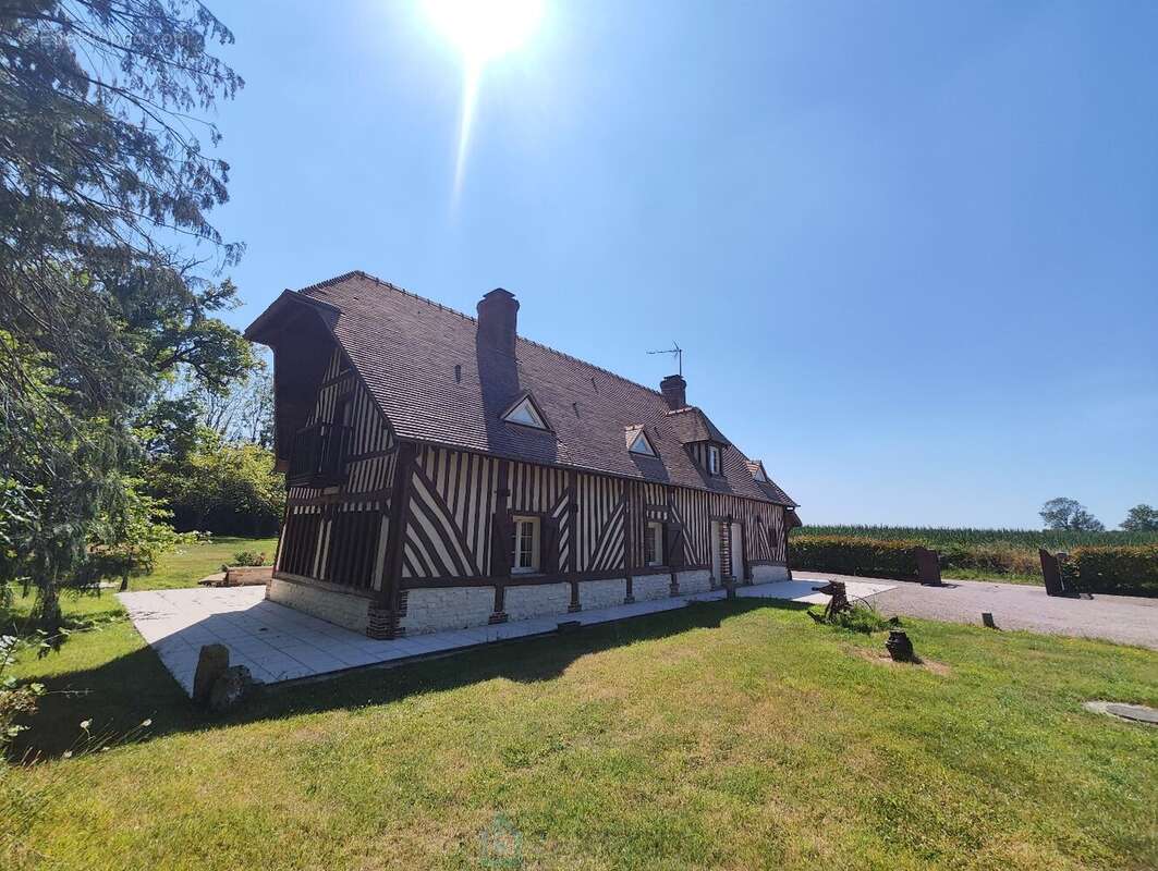 Maison 138 m² à Lisieux  - photo 25