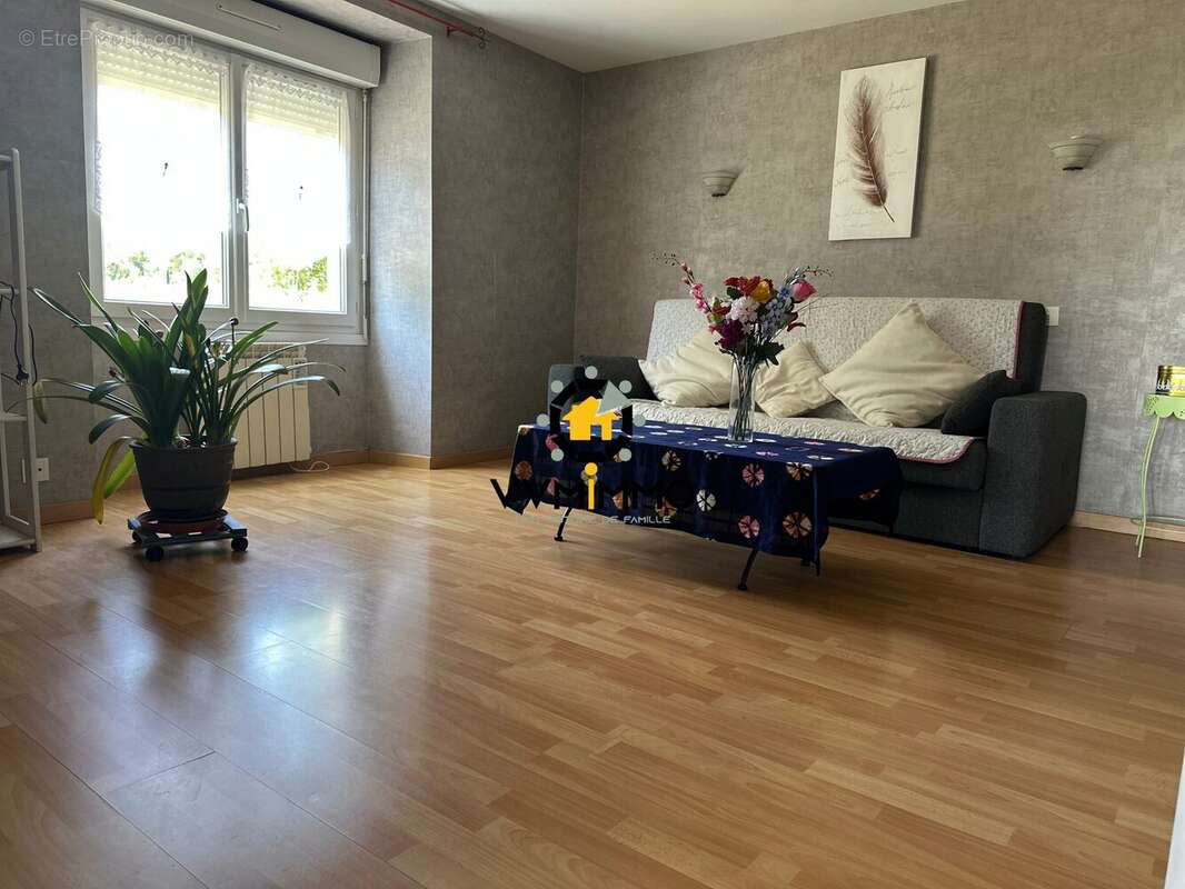 Maison à LE LOROUX-BOTTEREAU