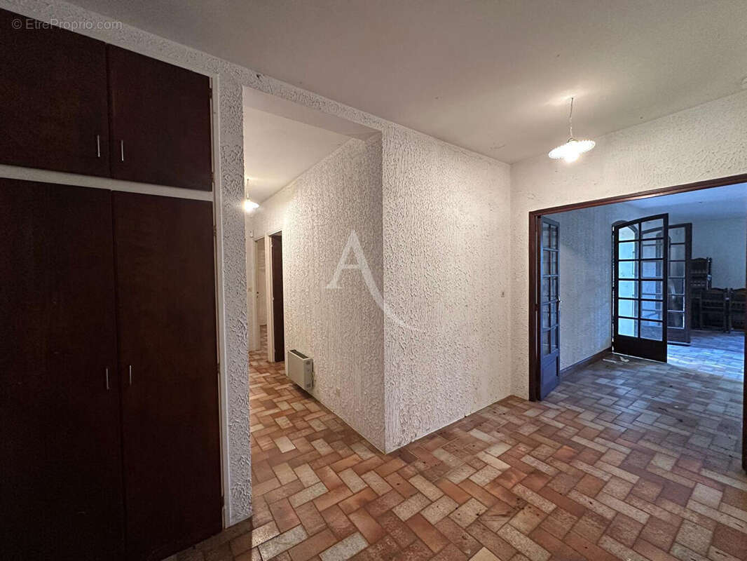 Maison à BUZET-SUR-TARN