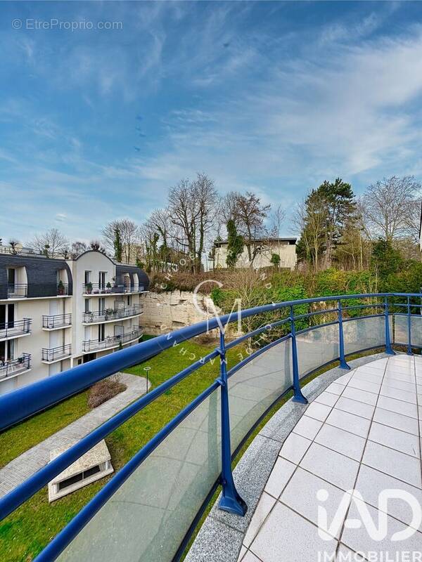 Photo 1 - Appartement à CHANTILLY