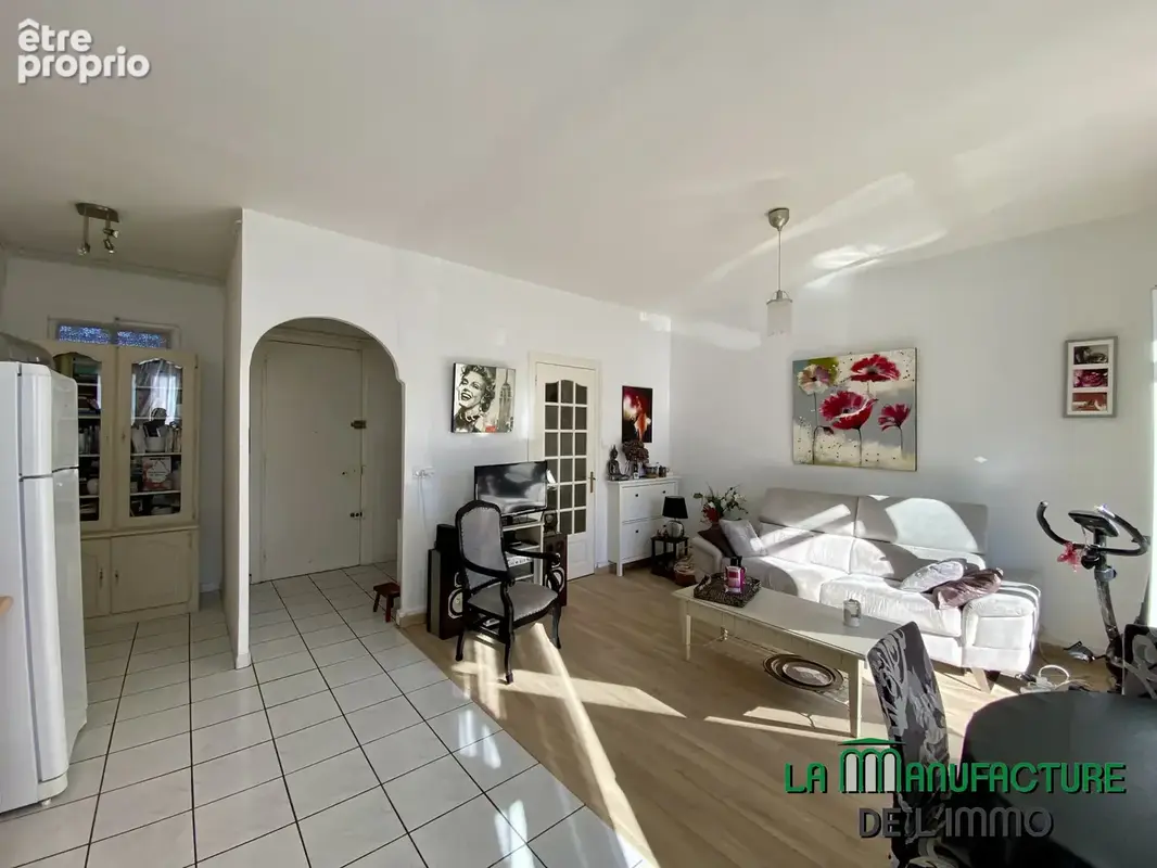 Appartement f2 lumineux avec balcon / saint-etienne centre deux - photo 10