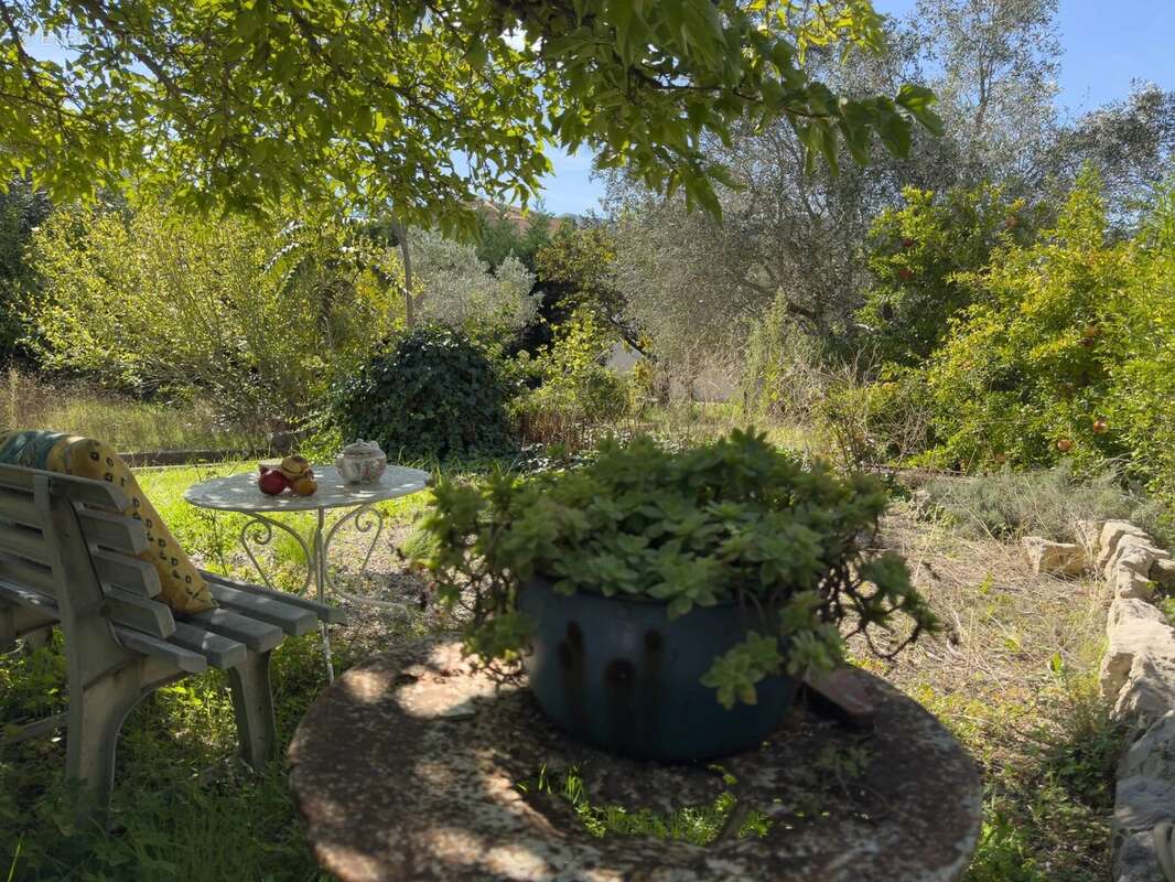 Terrain à MARSEILLE-9E