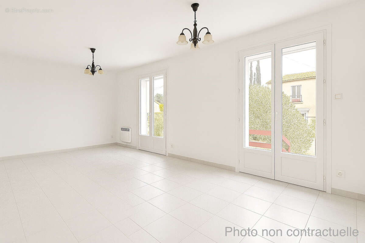 Maison à VIAS