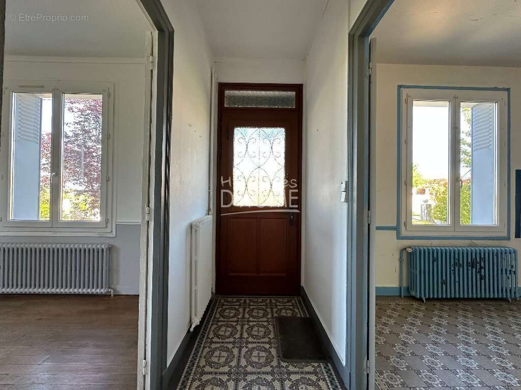 Maison à LA FERTE-GAUCHER