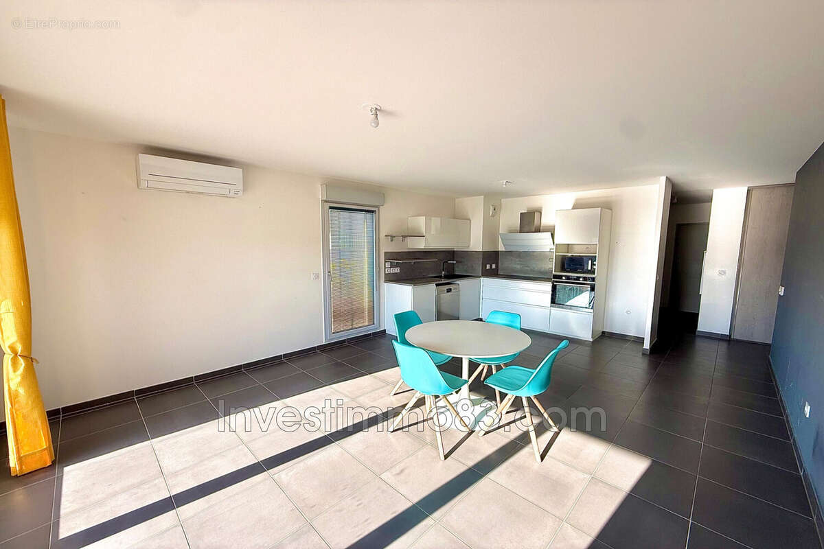 Appartement à ROUSSET