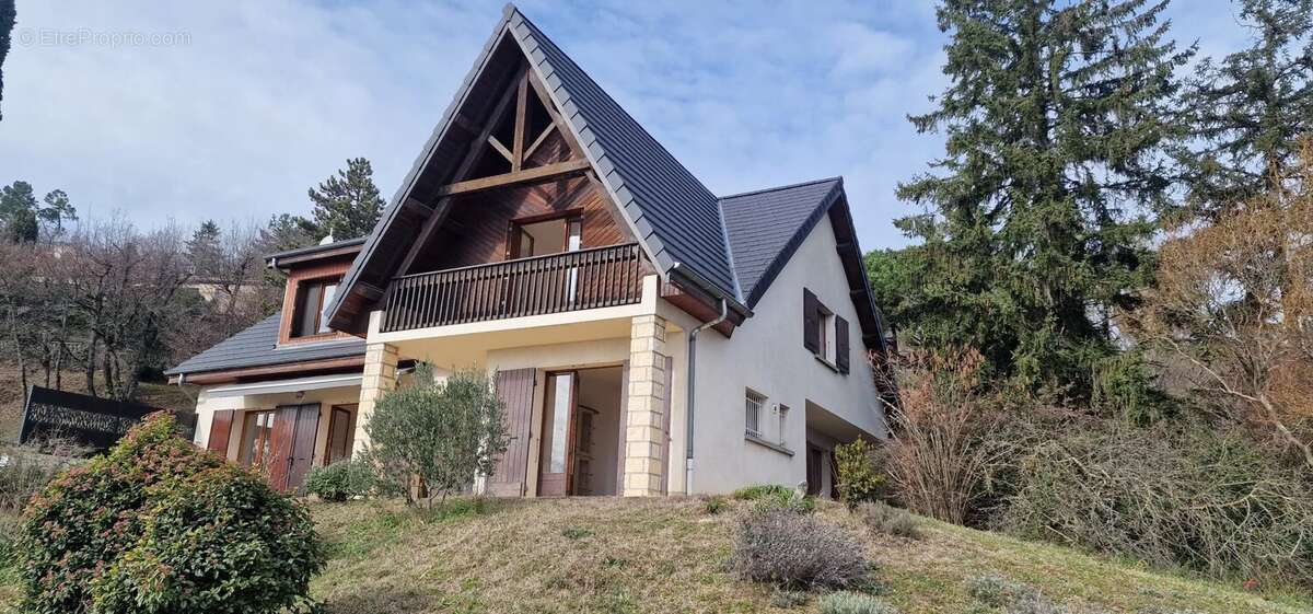 Maison à MOURS-SAINT-EUSEBE