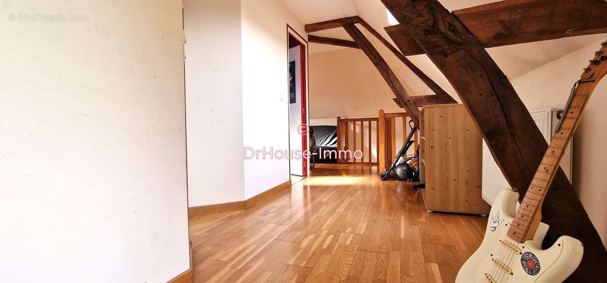 Maison 148 m² à Cherreau  - photo 7