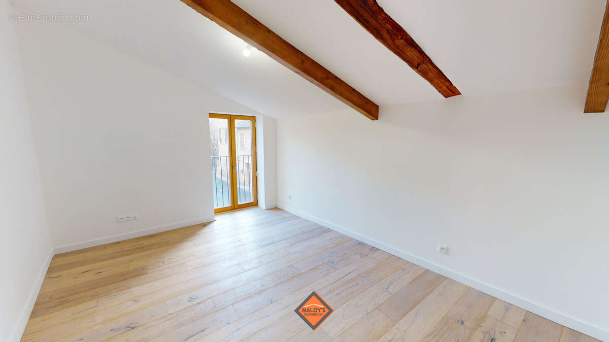 Appartement à CHATILLON