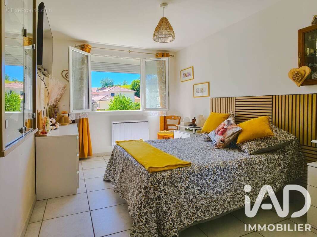 Maison 140 m² à Maurs  - photo 7