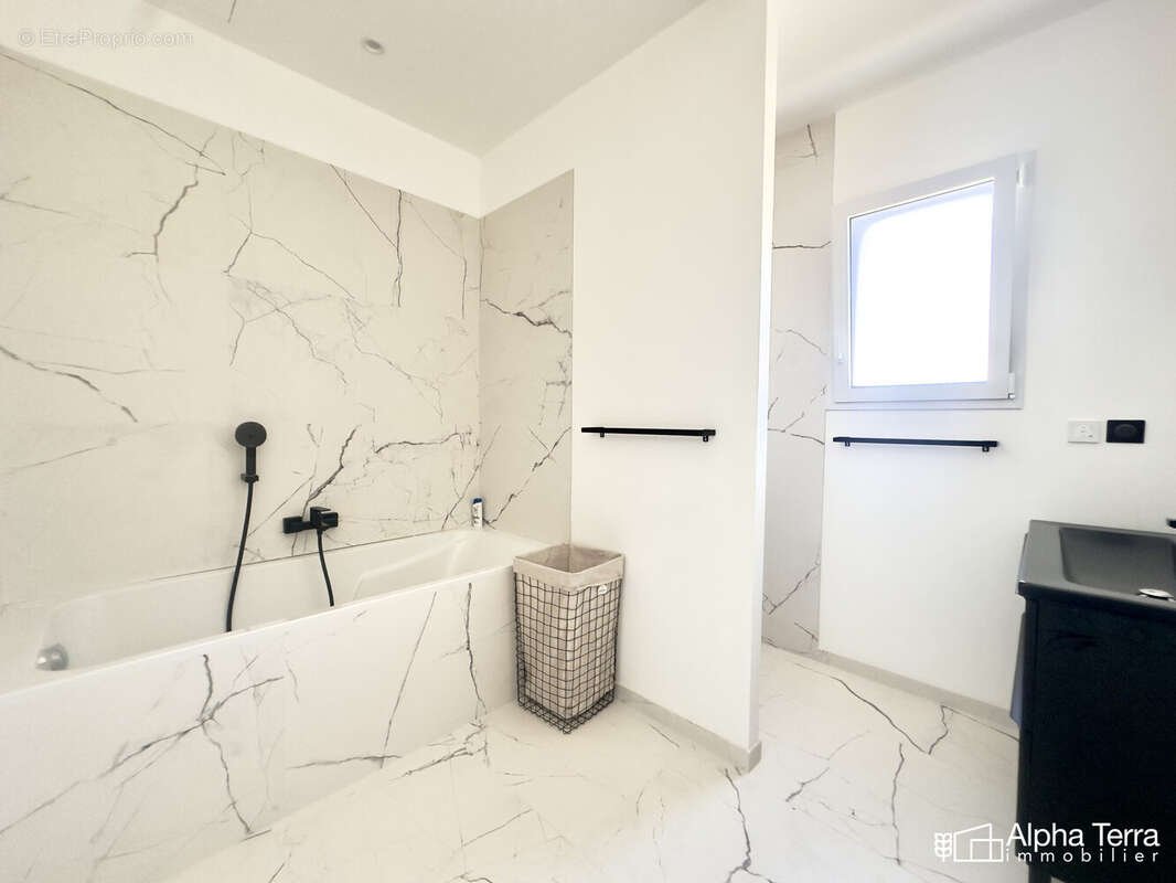 Maison 142 m² à Conteville  - photo 9