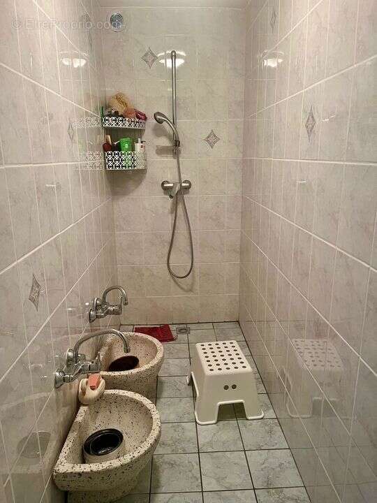 Maison à VETRAZ-MONTHOUX