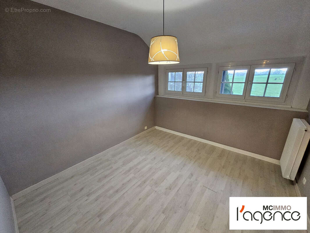 Maison à FONTAINE-LA-MALLET