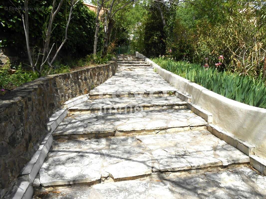 Maison à CLERMONT-L&#039;HERAULT