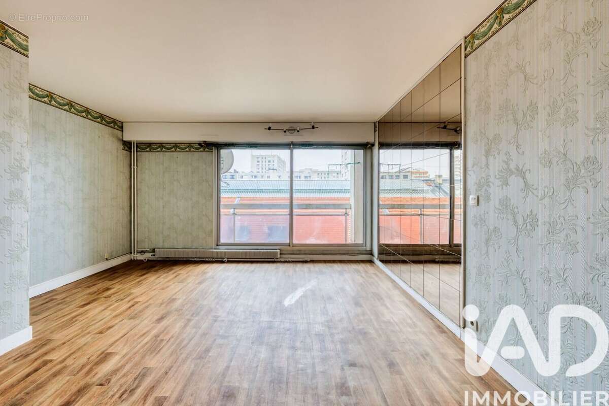 Photo 2 - Appartement à PARIS-19E