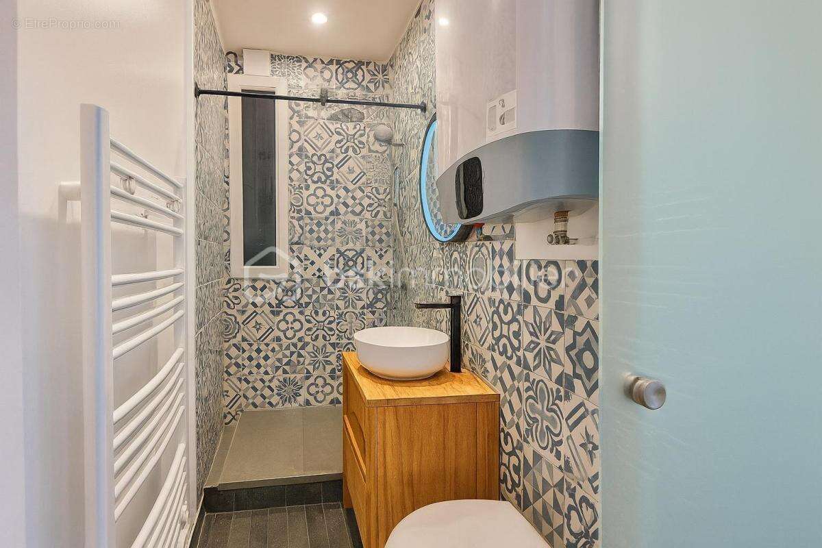 Appartement à PARIS-15E