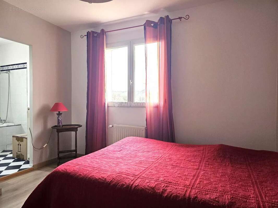 Maison à CASTELNAU-DE-LEVIS