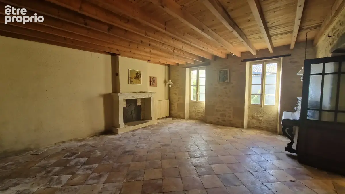 À 7 min de sauveterre de guyenne - maison en pierre à rénover - photo 3