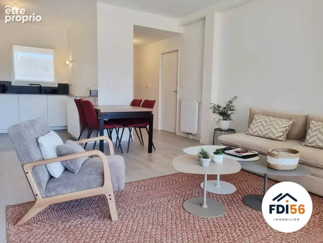 A vendre  lorient- appartement 80 m² avec terrasse  et patio - stationnement - photo 2