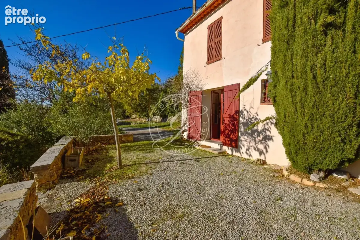 FLAYOSC - Mas Provençal avec piscine et cave, proche village - photo 8