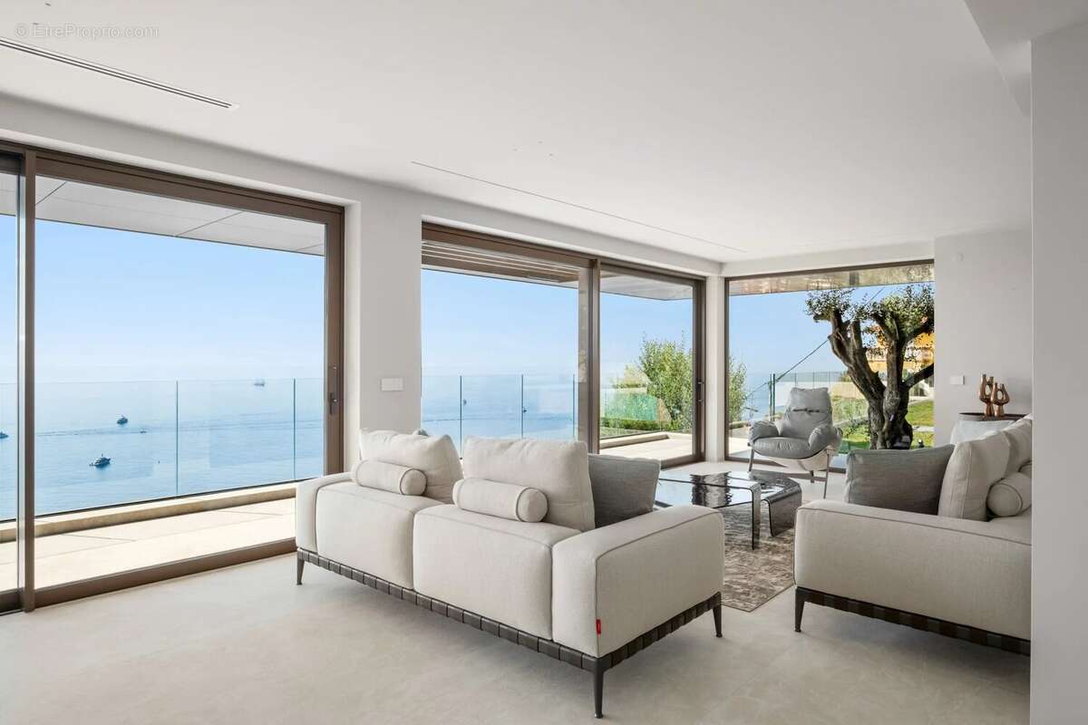 Maison à ROQUEBRUNE-CAP-MARTIN