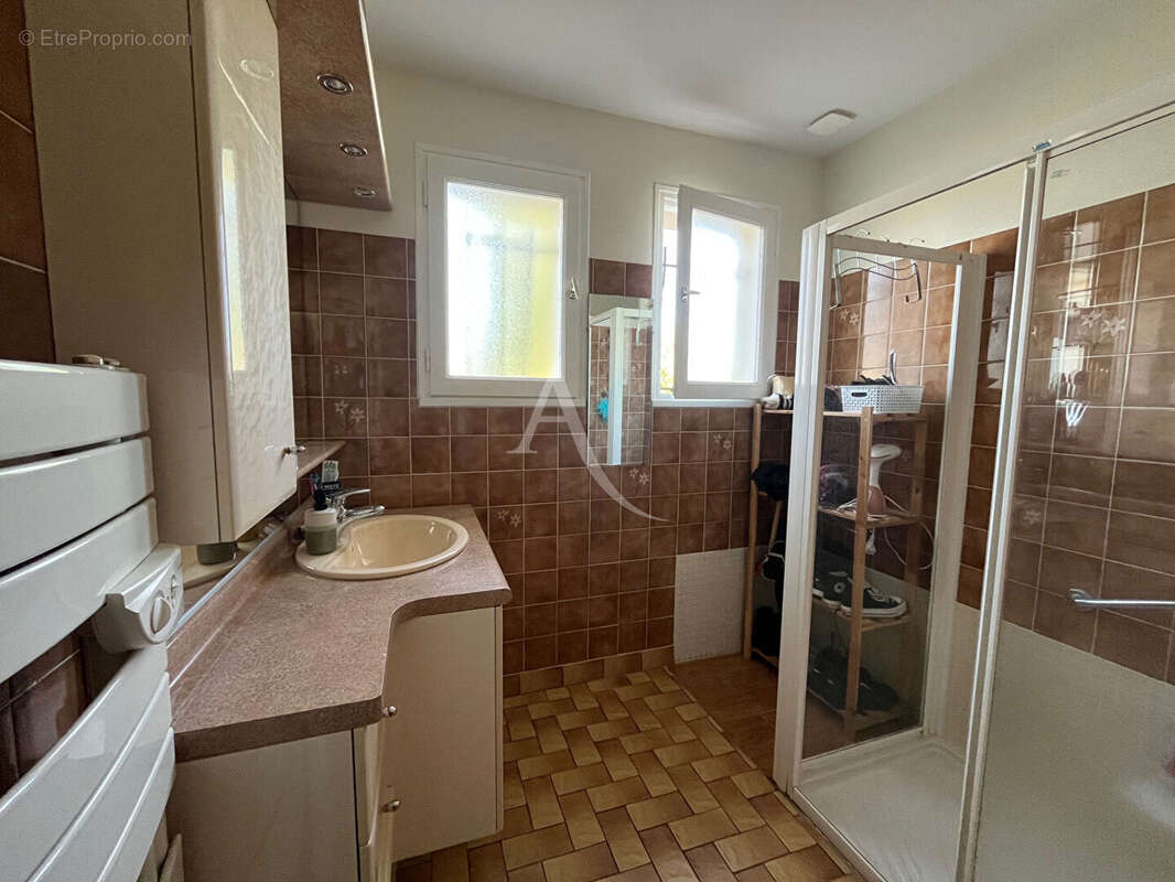 Maison à LA BACONNIERE