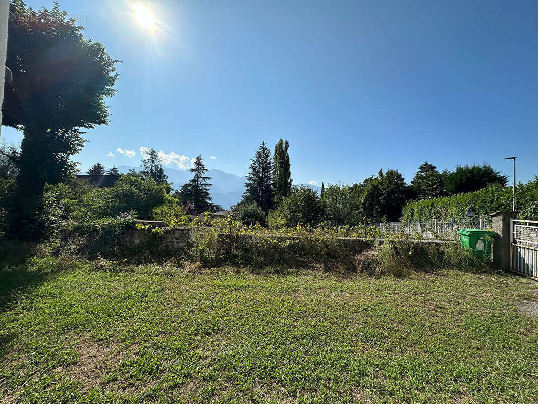 Maison à SAINT-ISMIER