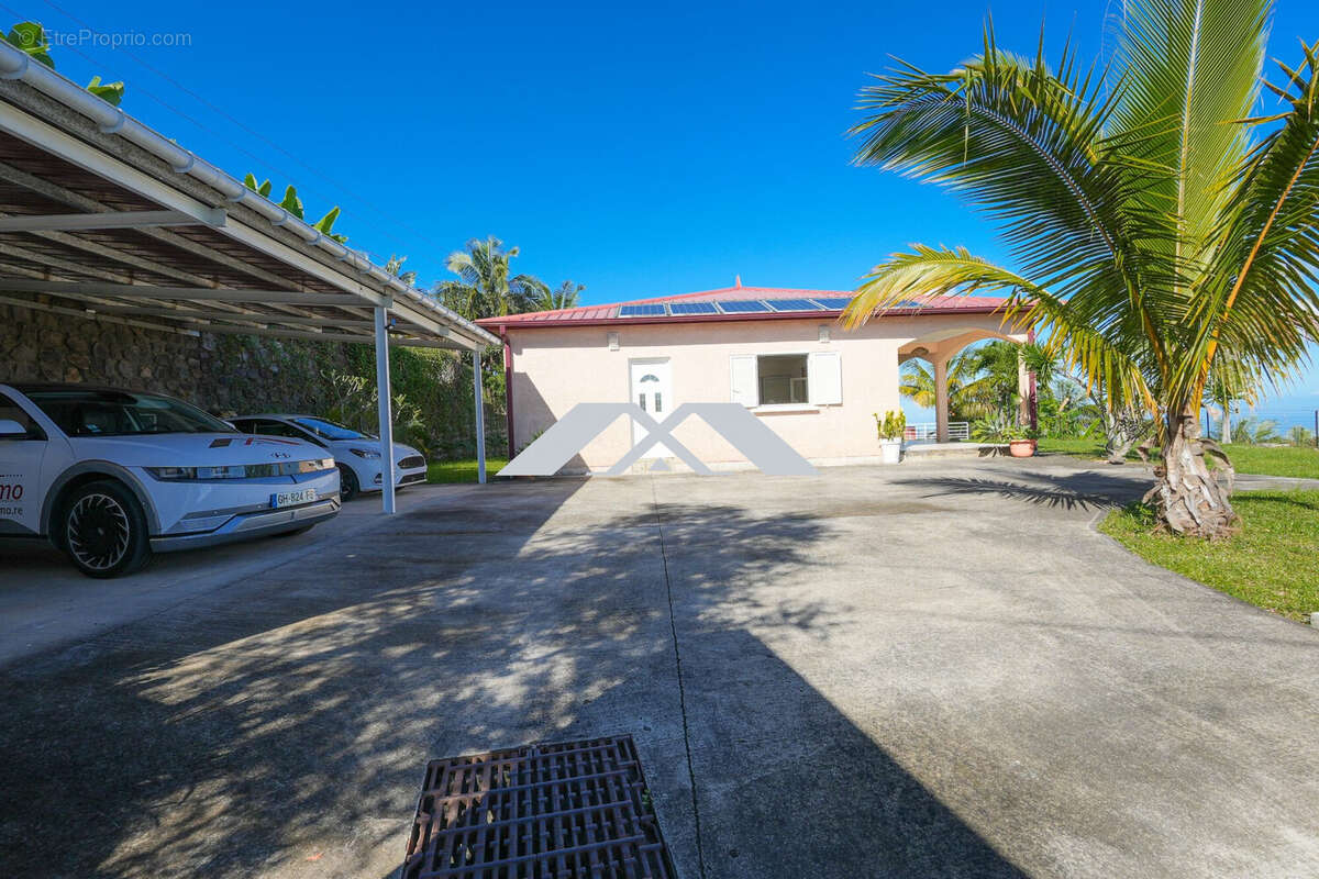 Maison à LA POSSESSION