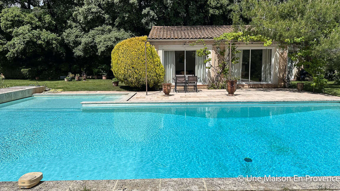 Maison à TAVEL