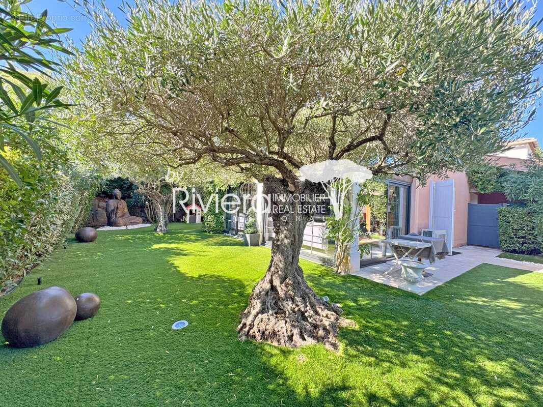 Maison à LA CROIX-VALMER