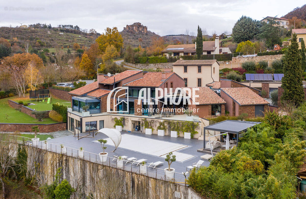 Maison à SAINT-AFFRIQUE