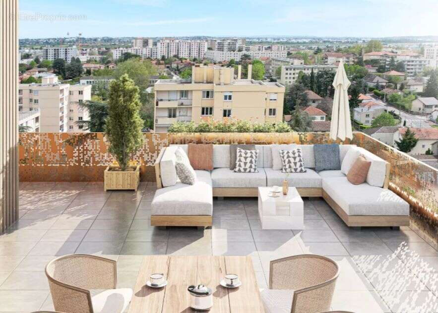 Appartement à BRON