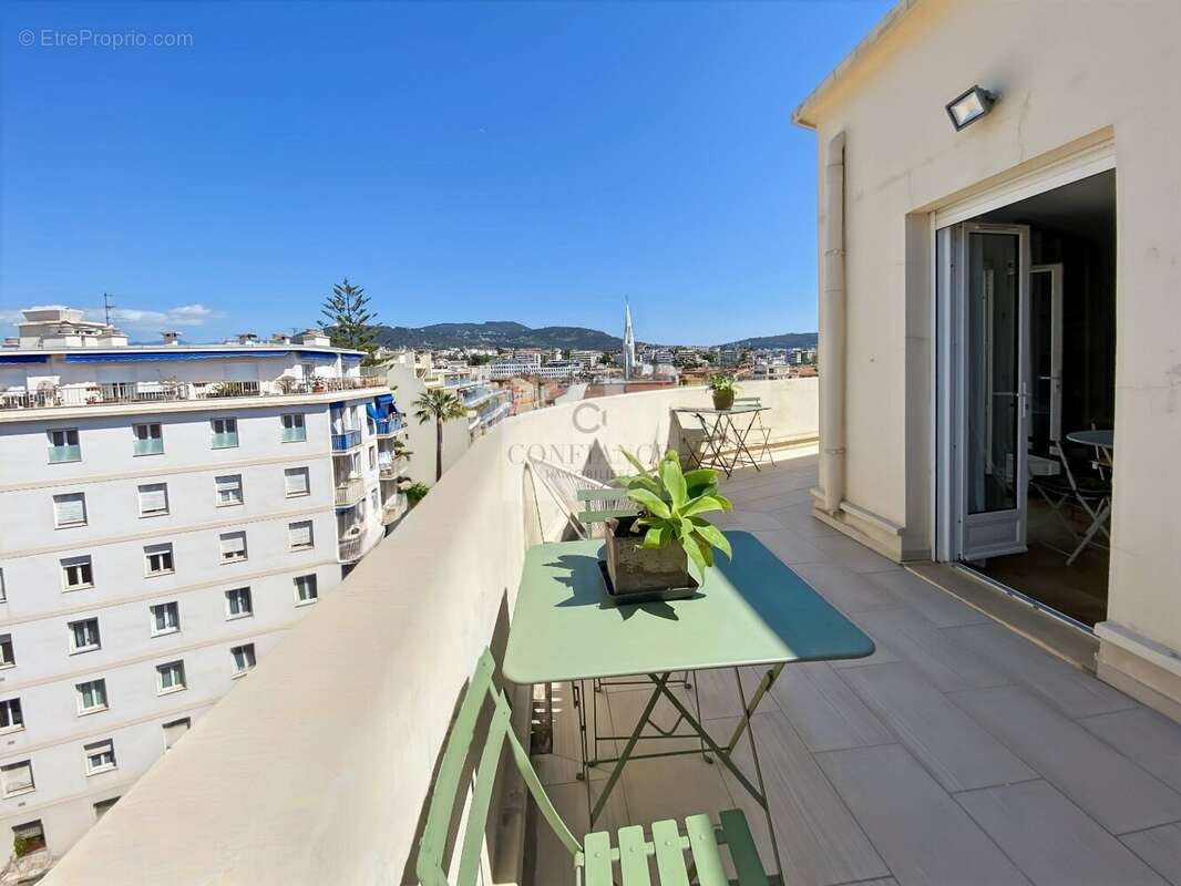Appartement à NICE