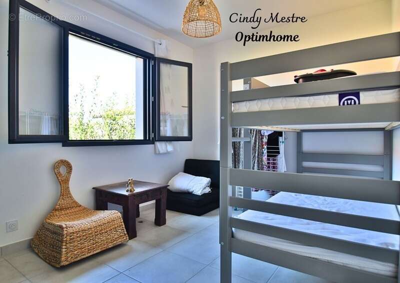 Maison à LAROQUE-DES-ALBERES