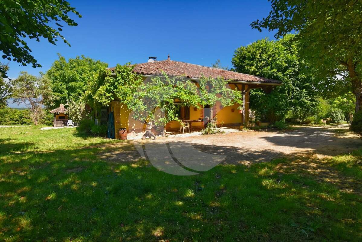 Maison 98 m² à Realville  - photo 3
