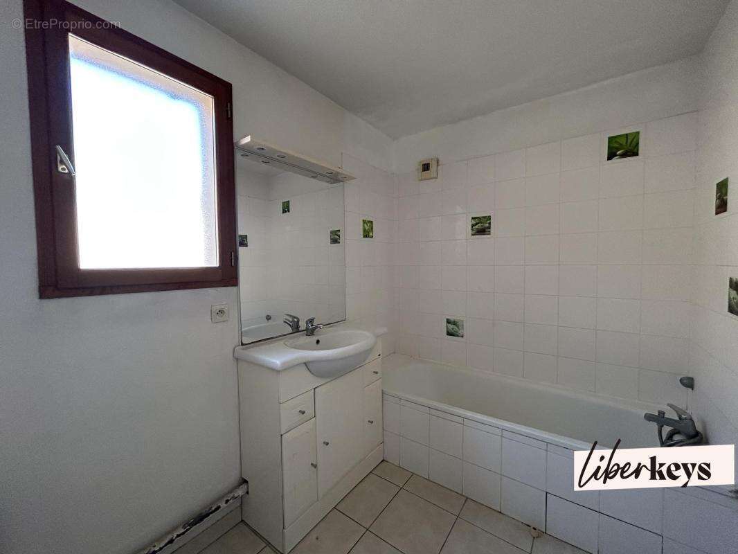Appartement à SARRIANS