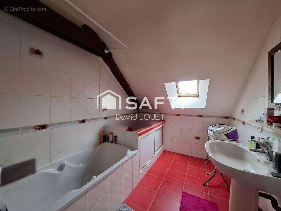 Maison 170 m² à Credin  - photo 7
