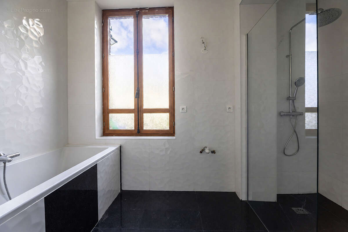 Maison familiale de 7 pièces 176 m2 - photo 3