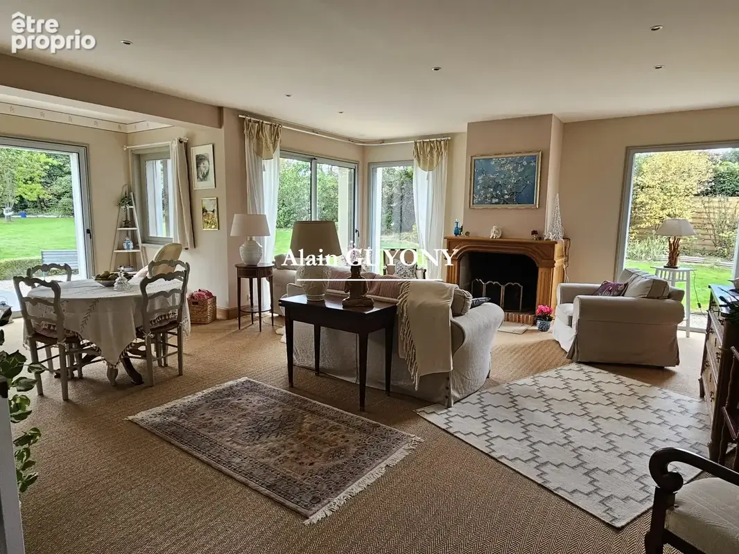 Maison 5 pièces 161 m² à vendre à Pont-L'eveque (14130) - photo 3