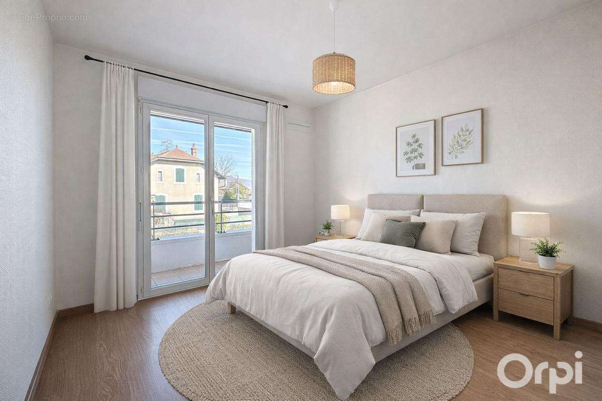 Appartement à REIGNIER