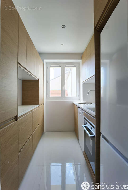 Vieux Puteaux - rue Auguste Blanche, appartement de 3 pièces de 56.77m2, refait à neuf - photo 7