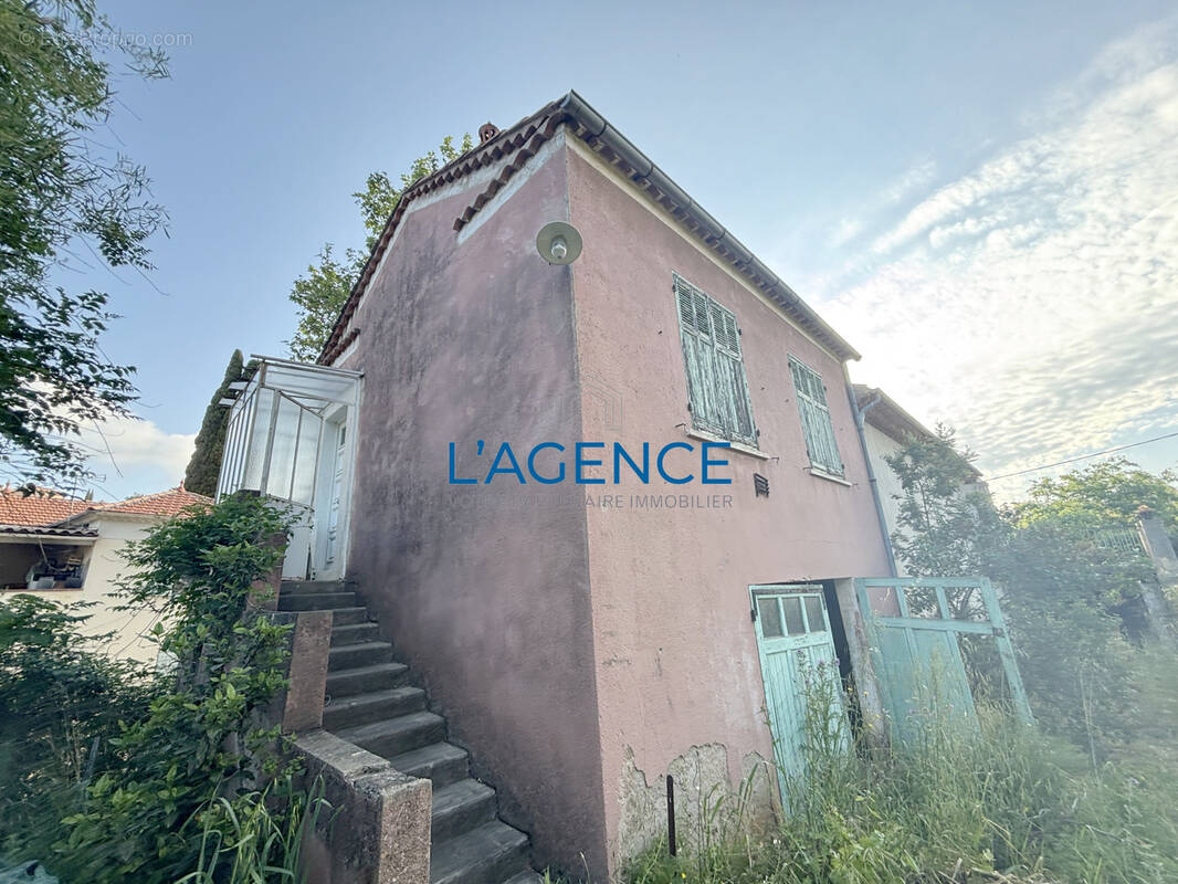 Maison à HYERES