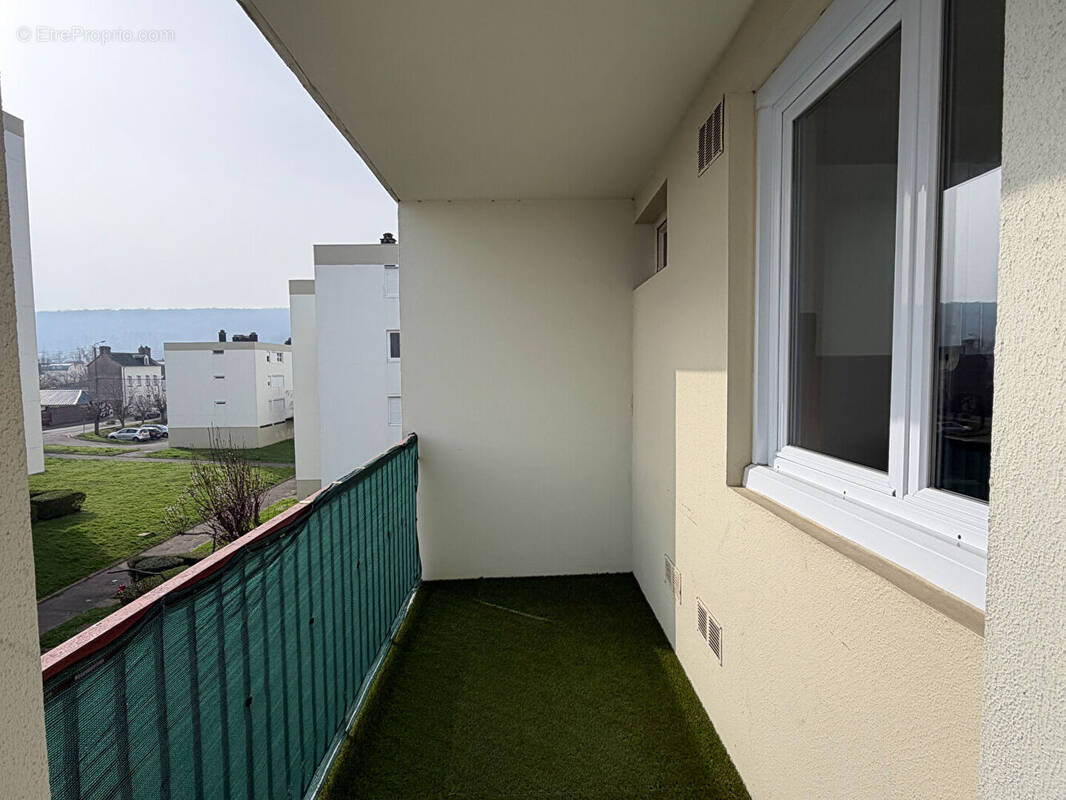 Appartement à CAUDEBEC-LES-ELBEUF