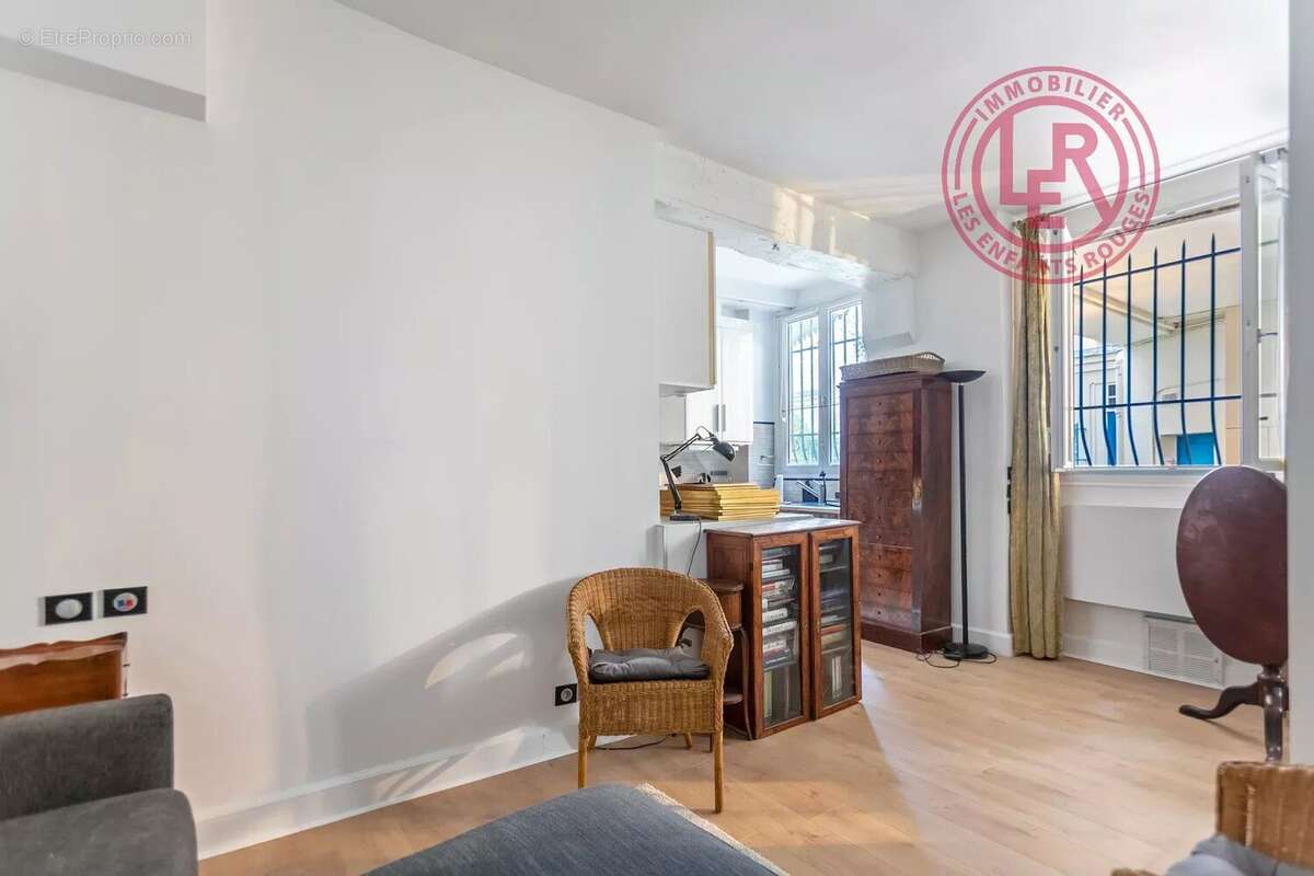 Appartement à PARIS-4E