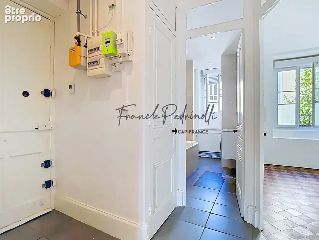 A VENDRE T2 42 m² 150 m de la place Rouget de l’Isle / 15 min Gare Part-Dieu LYON 3EME ARRONDISSEMENT (69) - photo 7