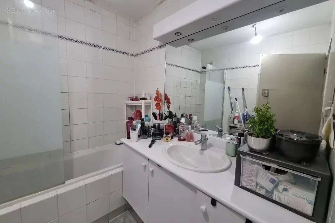 Appartement à CROISSY-SUR-SEINE